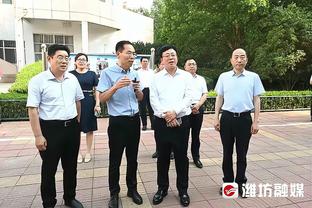 圣诞快乐，内马尔、莱万、维尼修斯等球星送圣诞祝福